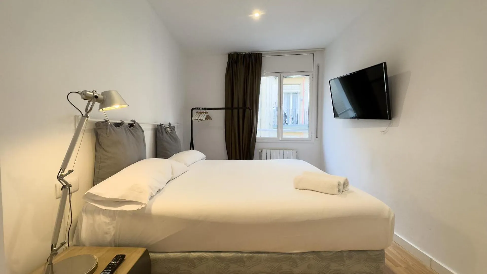 Ainb Barcelona Sants Apartments 0*,  Espanha