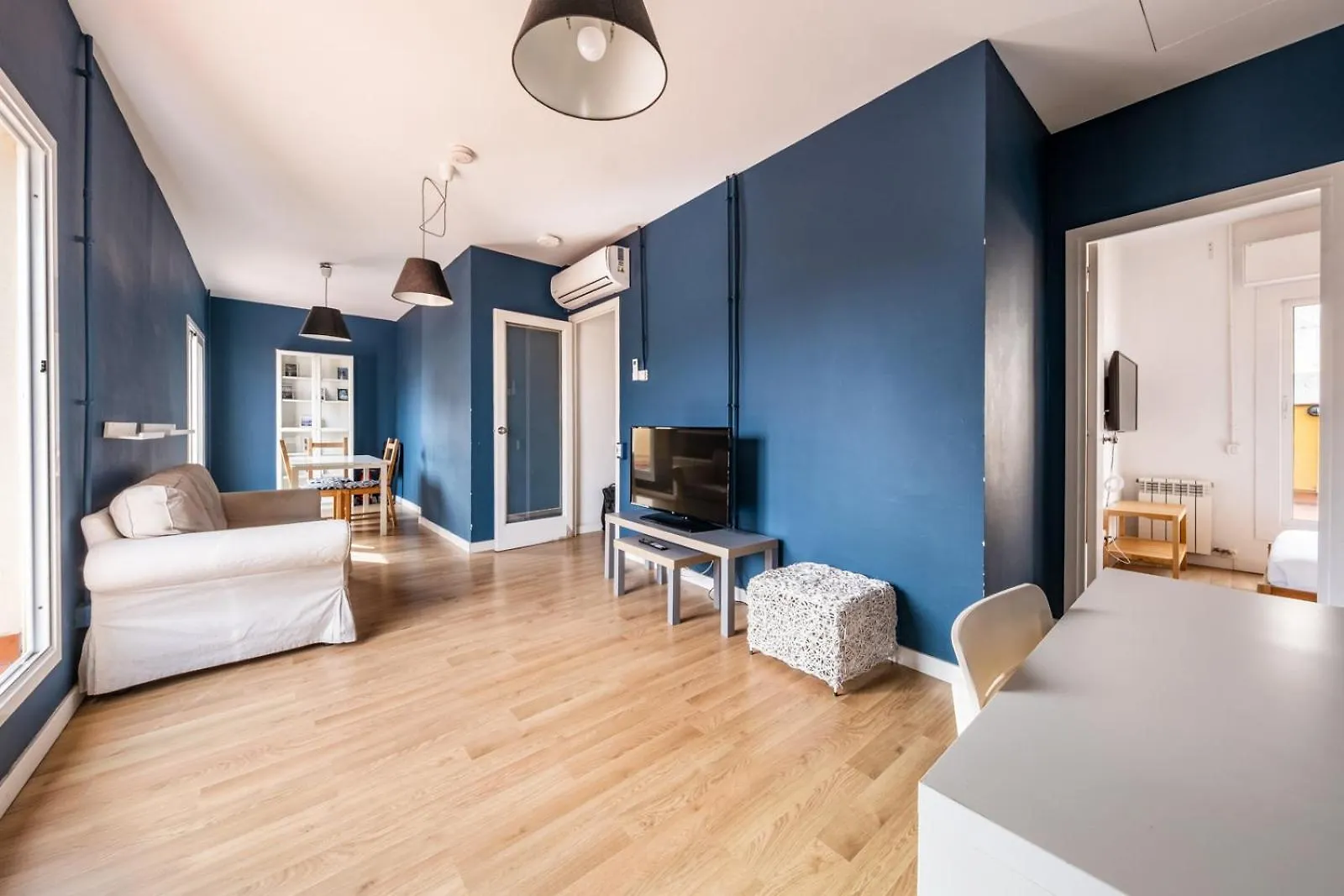Ainb Barcelona Sants Apartments Espagne