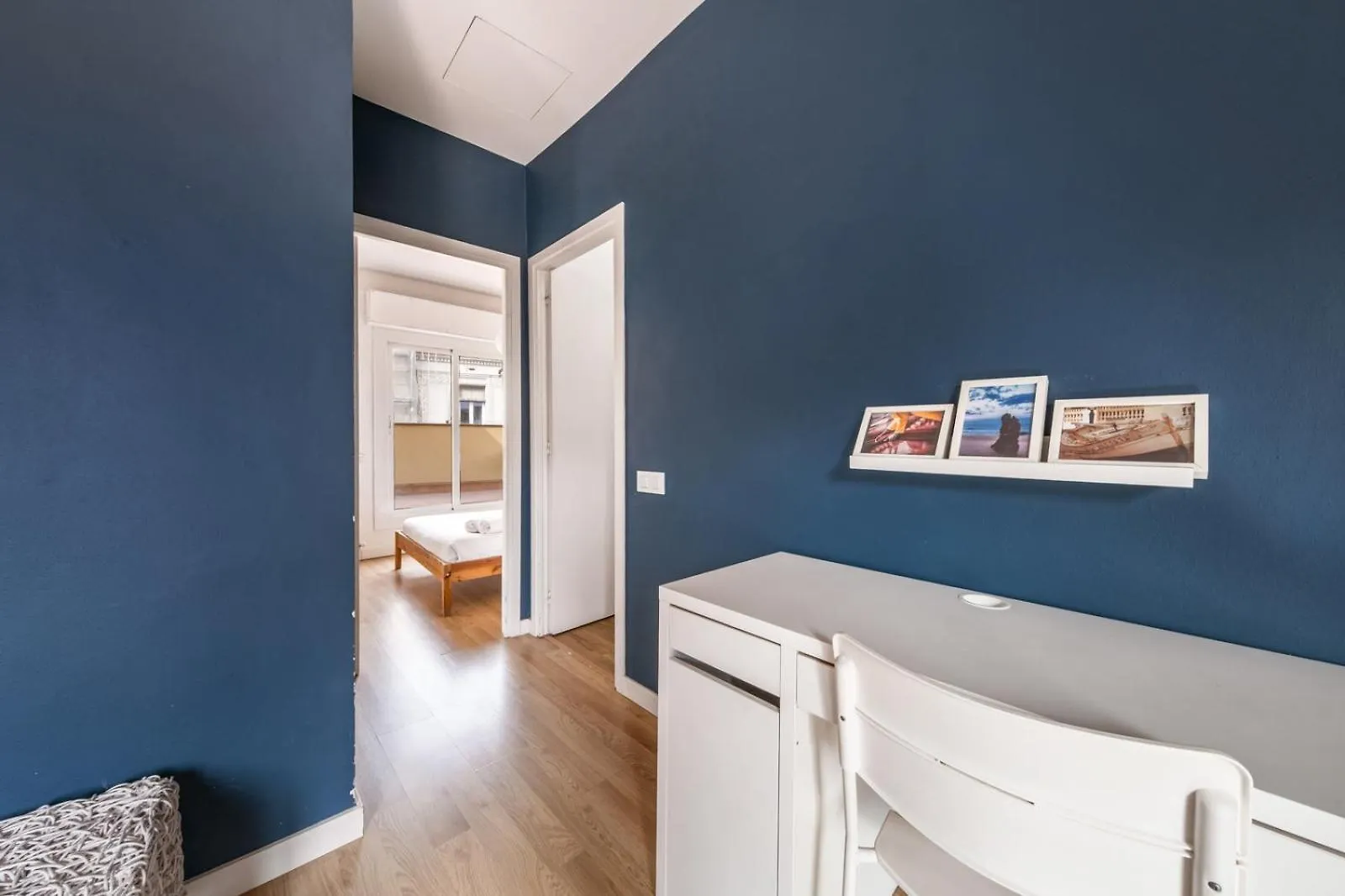 Ainb Barcelona Sants Apartments