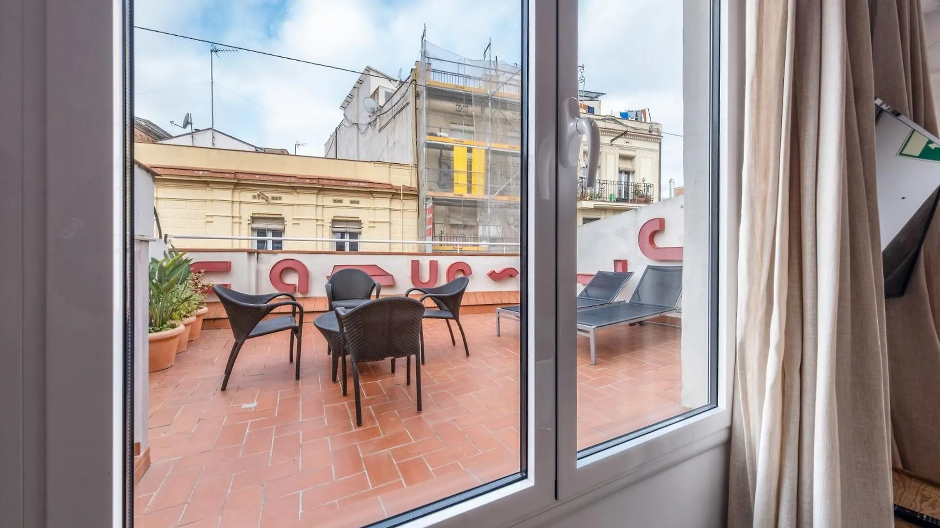 Ainb Barcelona Sants Apartments España